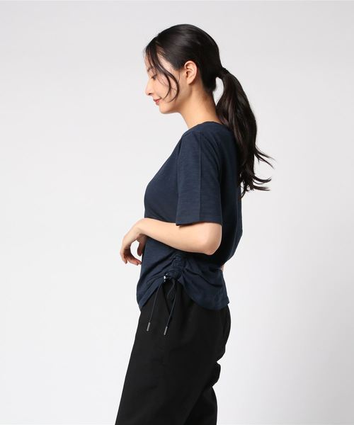MAISON SCOTCH（メゾンスコッチ）の「MAISON SCOTCH(メゾン スコッチ)　ｻｲﾄﾞｷﾞｬｻﾞｰTｼｬﾂ（Tシャツ/カットソー・レディース・ホワイト/ネイビー・SMALL）」の3枚目の写真