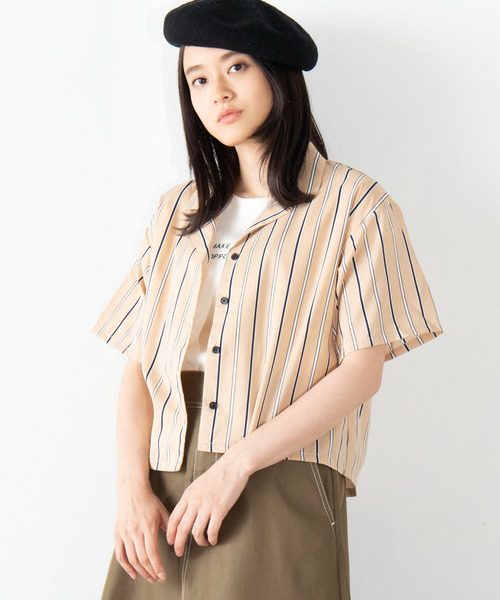 WEGO(ウィゴー)の「WEGO/オープンカラークロップドポプリンシャツ(シャツ/ブラウス・レディース・ベージュ/ピンク/アイボリー/ベージュ系その他4/その他1/ダークグリーン/その他2/ブラウン/ブラック系その他4・FREE)」の1枚目の写真