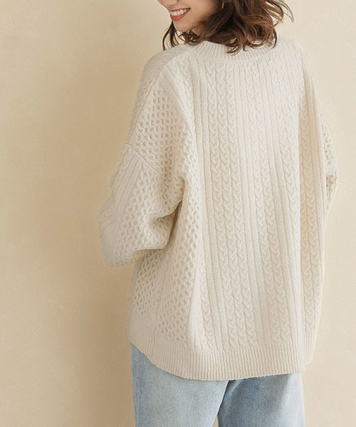 Pierrot（ピエロ）の「キーネックケーブルニット（ニット/セーター・レディース・ブラック/ベージュ/アイボリー/ブラウン系その他/ブラウン/オレンジ系その他/グレイッシュベージュ・M/L）」の13枚目の写真