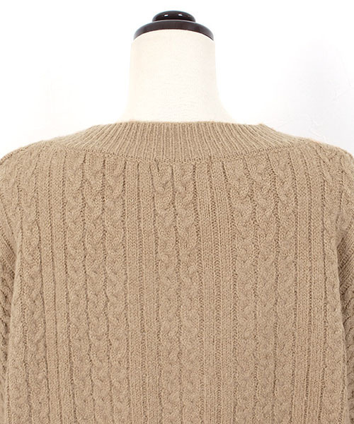 Pierrot（ピエロ）の「キーネックケーブルニット（ニット/セーター・レディース・ブラック/ベージュ/アイボリー/ブラウン系その他/ブラウン/オレンジ系その他/グレイッシュベージュ・M/L）」の20枚目の写真