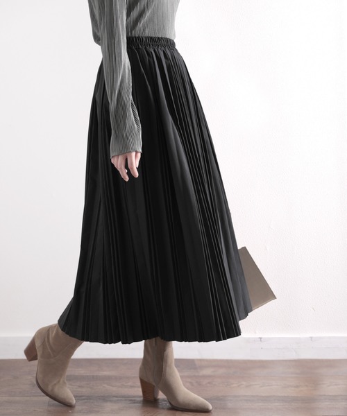 Classical Elf× malevie 雨の日でも安心！プリーツスカート セールClassical Elf × malevie 雨の日でも気分が晴れるプリーツ