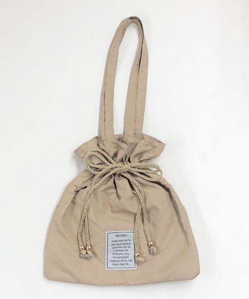 archives(アルシーヴ)の「【pink beigeはweb限定カラー】巾着メッセージトートbag(トートバッグ・レディース・アイボリー/ベージュ/グリーン/ピンクベージュ・MEDIUM)」の13枚目の写真