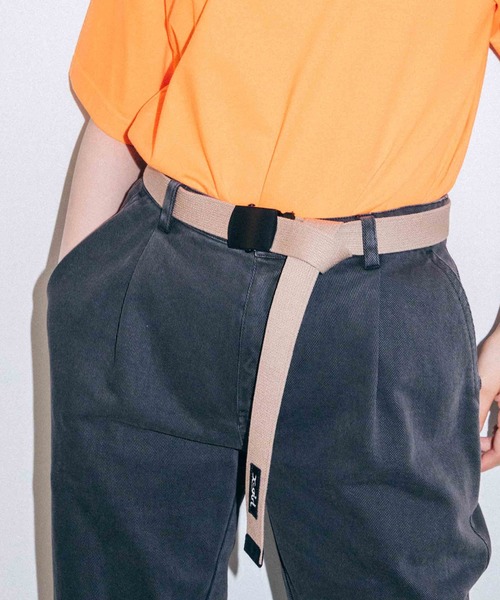 X-girl（エックスガール）の「BOX LOGO GI BELT（ベルト・レディース・オリーブ/ベージュ/ライトパープル/ブラック・ONE SIZE）」の3枚目の写真
