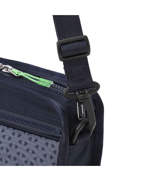 PORTER(ポーター)の「ヘキサリア ショルダーバッグ(S)(ショルダーバッグ・メンズ・ブラック/ネイビー/フューシャピンク・FREE)」の18枚目の写真