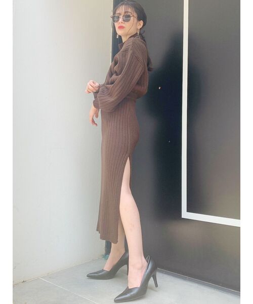 GYDA（ジェイダ）の「Vカットパンプス（パンプス・レディース・ブラック・SMALL/MEDIUM/LARGE）」の5枚目の写真