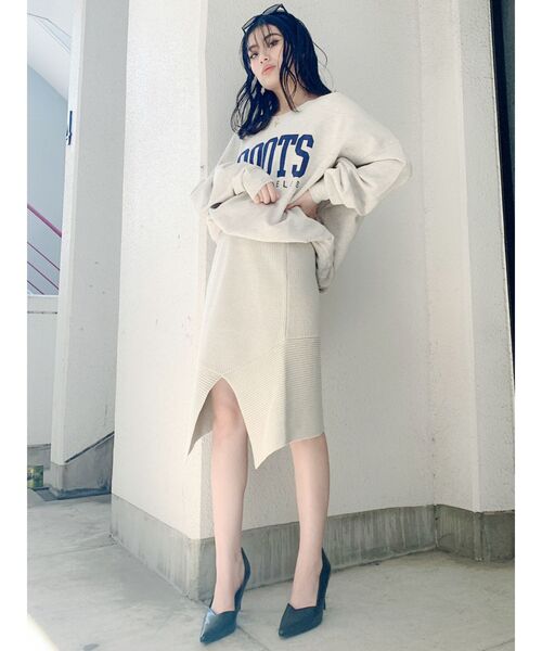 GYDA（ジェイダ）の「Vカットパンプス（パンプス・レディース・ブラック・SMALL/MEDIUM/LARGE）」の4枚目の写真