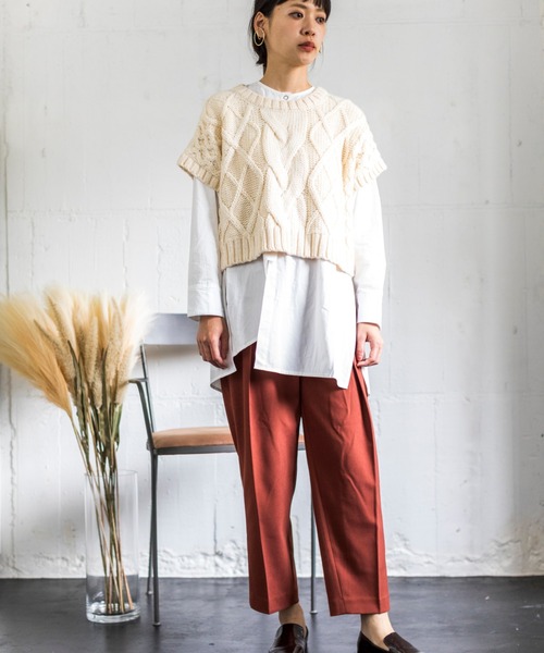 4youstory（フォーユーストーリー）の「【4youstory タックパンツ】（その他パンツ・レディース・ダークブラウン/グレイッシュベージュ/テラコッタ・FREE）」の4枚目の写真