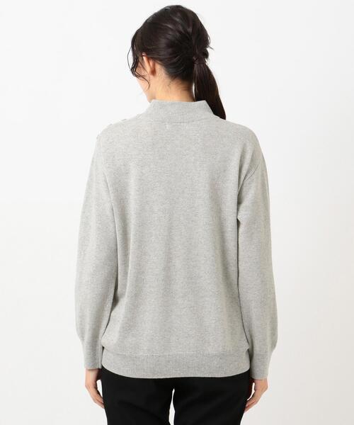 J.PRESS（ジェイプレス）の「【WEB限定色あり】【洗える】ラメニット ハイネック（ニット/セーター・レディース・ライトグレー系/ダークブラウン系/ベージュ系/サックスブルー系・T15/T13）」の17枚目の写真