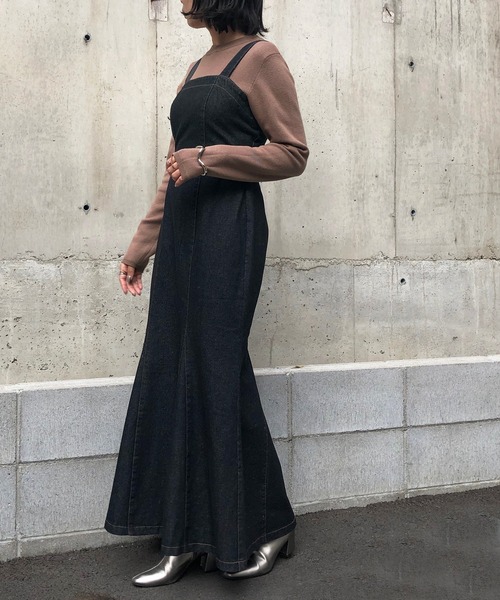 &g'aime（アンジェム）の「【&g'aime】マーメイドシルエットデニムキャミワンピース（ワンピース・レディース・ブラック/ブルー・FREE）」の6枚目の写真