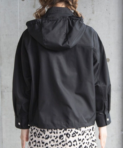 Newlyme(ニューリーミー)の「マウンテンパーカーブルソン(ブルゾン・レディース・ベージュ/カーキ/ホワイト/ブラック・MEDIUM/LARGE)」の15枚目の写真