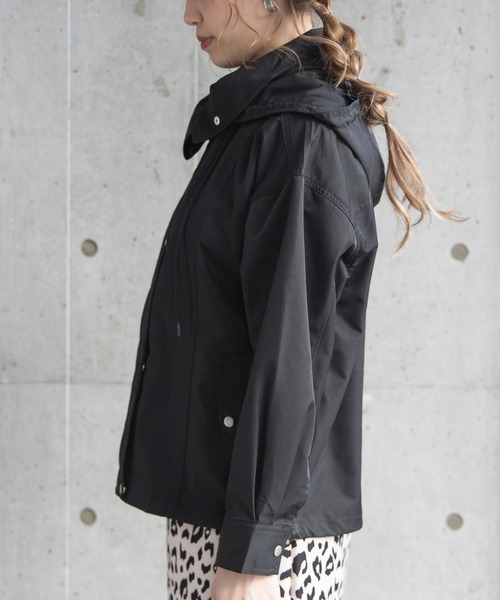 Newlyme(ニューリーミー)の「マウンテンパーカーブルソン(ブルゾン・レディース・ベージュ/カーキ/ホワイト/ブラック・MEDIUM/LARGE)」の6枚目の写真