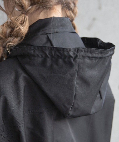 Newlyme(ニューリーミー)の「マウンテンパーカーブルソン(ブルゾン・レディース・ベージュ/カーキ/ホワイト/ブラック・MEDIUM/LARGE)」の14枚目の写真