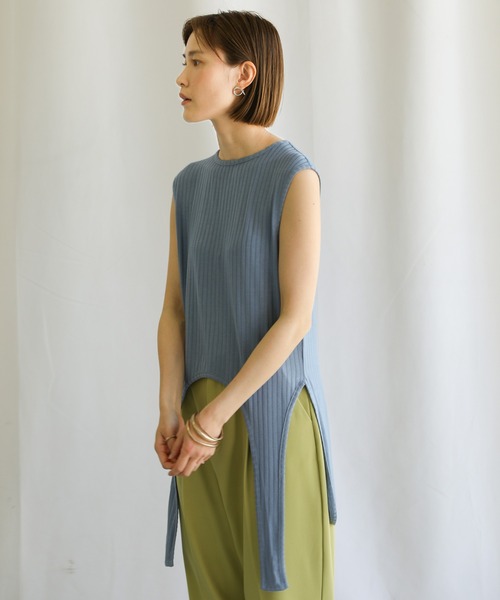 select MOCA(セレクトモカ)の「フロントドロップタンクトップ(タンクトップ・レディース・チャコールグレー/ライトグレー/ブルー/ライトグリーン・FREE)」の4枚目の写真