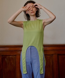 フロントドロップタンクトップ