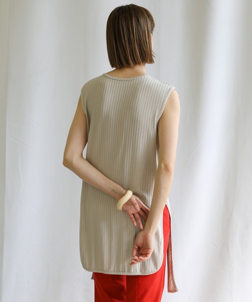 select MOCA(セレクトモカ)の「フロントドロップタンクトップ(タンクトップ・レディース・チャコールグレー/ライトグレー/ブルー/ライトグリーン・FREE)」の14枚目の写真