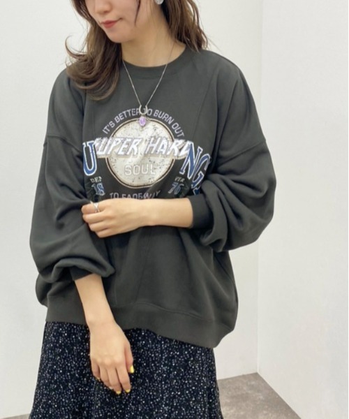 apres jour mignon(アプレジュールミニョン)の「リメイク風プリントスウェット【ZOZOTOWN限定アイテム】(スウェット・レディース・アイボリー/グリーン/ブラック・X-LARGE/フリー)」の10枚目の写真