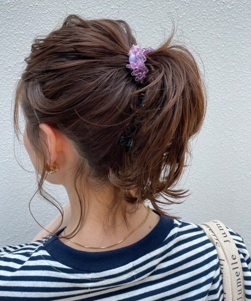 JUMELLE（ジュメロ）の「グリッターゴム（ヘアゴム・レディース・シルバー/ピンク/パープル/ベージュ・FREE）」の8枚目の写真