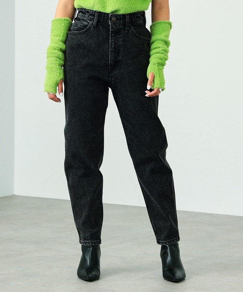 EDWIN(エドウィン)の「essentials マムズデニムパンツ(デニムパンツ・レディース・ダークインディゴブルー/ケミカルウォッシュ/ブラック/ライトインディゴブルー/ブラック系その他2/インディゴブルー・SMALL/LARGE/MEDIUM/X-SMALL)」の2枚目の写真