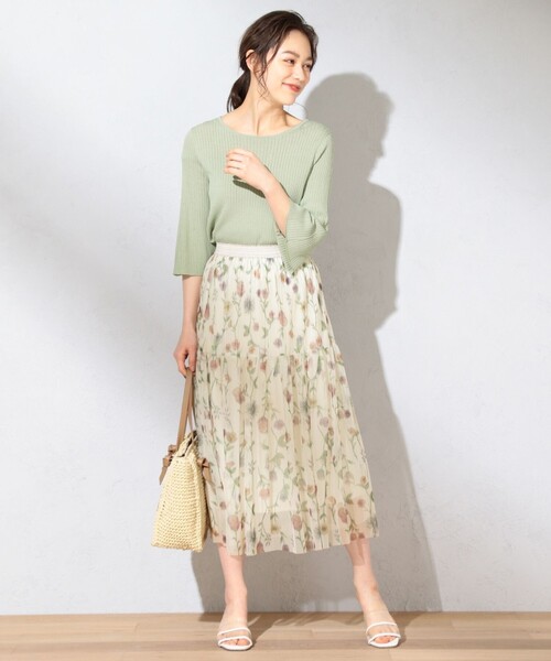 Feroux(フェルゥ)の「【洗える】バックシャン ニット(ニット/セーター・レディース・黄土色系/ライトグリーン系/アイボリー系/ブラック系・2)」の9枚目の写真