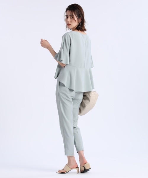 INED CLARO（イネドクラロ）の「【WEB限定】《INED CLARO》フレアスリーブブラウス（シャツ/ブラウス・レディース・サンドグレー/グリーン系その他/パープル/ホワイト/ブラック・9号/7号）」の12枚目の写真