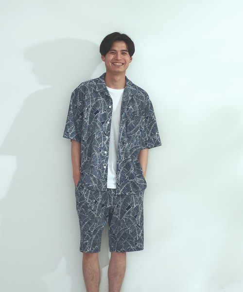 Blue Standard (ブルースタンダード)の「【BLUE STANDARD】速乾 制菌 防臭 快適 シワになりづらいイージーケア ドライワッフルオープンカラー半袖シャツ セットアップ対応アイテム(シャツ/ブラウス・メンズ・ホワイト/ブルー系その他/杢グレー/ネイビー・X-LARGE/LARGE/MEDIUM)」の2枚目の写真
