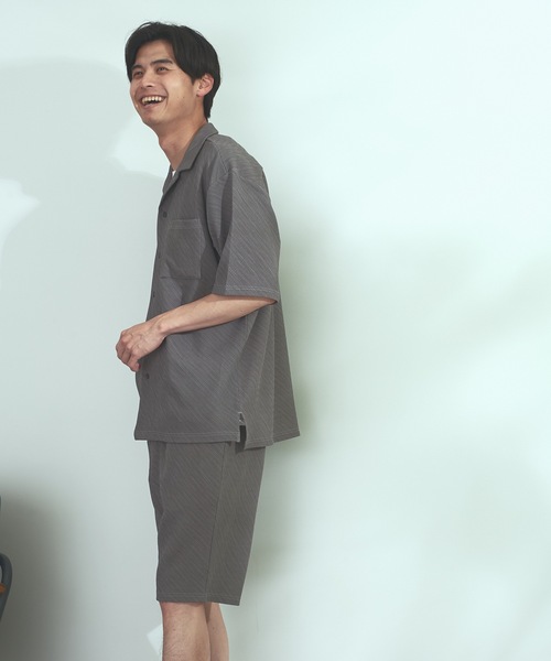Blue Standard (ブルースタンダード)の「【BLUE STANDARD】速乾 制菌 防臭 快適 シワになりづらいイージーケア ドライワッフルオープンカラー半袖シャツ セットアップ対応アイテム(シャツ/ブラウス・メンズ・ホワイト/ブルー系その他/杢グレー/ネイビー・X-LARGE/LARGE/MEDIUM)」の16枚目の写真