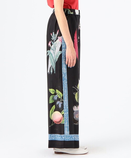caban（キャバン）の「シルク パネルボタニカルワイドパンツ（その他パンツ・レディース・ブラック系その他/ピンク系その他/オレンジ系その他/グリーン系その他・S/XS）」の9枚目の写真