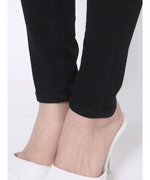 GYDA（ジェイダ）の「ハイウエストボタンカラースキニーパンツ（その他パンツ・レディース・ブラック/ベージュ・SMALL/MEDIUM/X-SMALL）」の6枚目の写真