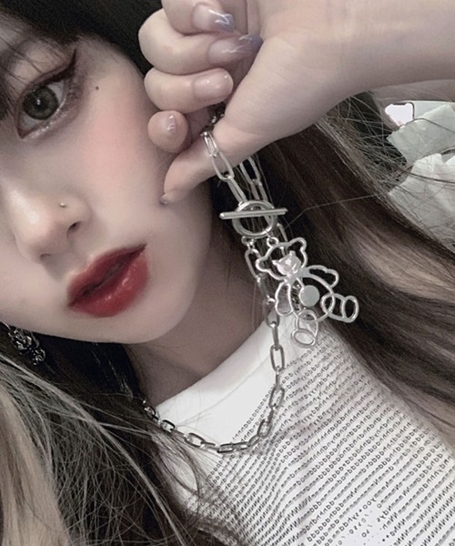 SILVER BULLET（シルバーバレット）の「『SBLT』ユニセックス 多デザインネックレス（ネックレス・レディース・その他9/その他20/その他5/その他2/その他6/その他16/その他12/その他26/その他30/その他32/A/B/C/D/その他3/その他14/E/その他22/その他8/P/その他7/その他24/その他11/S/その他25/Y/シルバー系その他4/Q/シルバー系その他7/ゴールド系その他・FREE）」の7枚目の写真