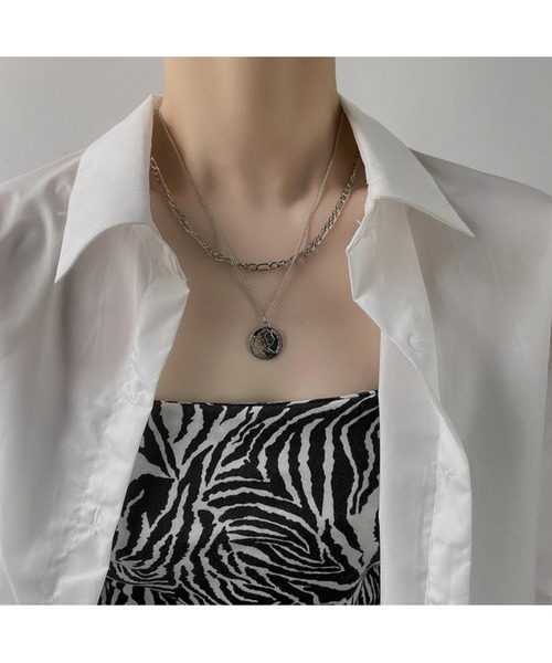 SILVER BULLET（シルバーバレット）の「『SBLT』ユニセックス 多デザインネックレス（ネックレス・レディース・その他9/その他20/その他5/その他2/その他6/その他16/その他12/その他26/その他30/その他32/A/B/C/D/その他3/その他14/E/その他22/その他8/P/その他7/その他24/その他11/S/その他25/Y/シルバー系その他4/Q/シルバー系その他7/ゴールド系その他・FREE）」の16枚目の写真