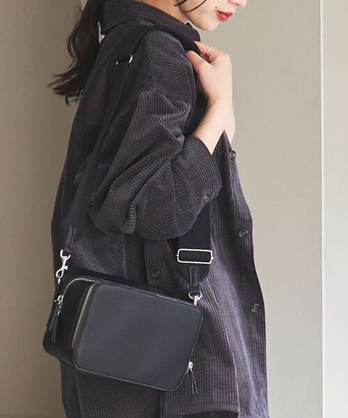 coen(コーエン)の「ボックスワイドショルダーバッグ(ショルダーバッグ・レディース・ブラック/オフホワイト/ブラウン・FREE)」の11枚目の写真