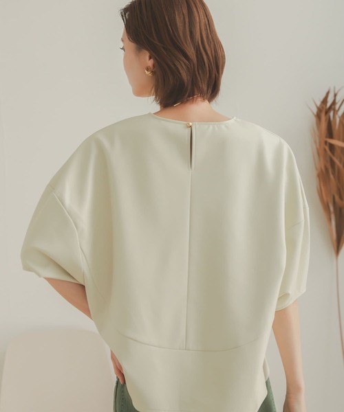 SENSE OF PLACE by URBAN RESEARCH（センスオブプレイスバイアーバンリサーチ）の「『WEB限定』フェイクレザーボリュームスリーブトップ（シャツ/ブラウス・レディース・ネイビー/ブラウン/アイボリー・ONE）」の6枚目の写真