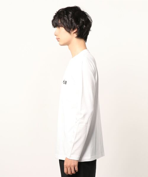MIDWEST(ミッドウエスト)の「ANREALAGE(アンリアレイジ)×EXIT “ANREALAGEXIT”フラッシュロゴロングTシャツ(Tシャツ/カットソー・メンズ・ホワイト・MEDIUM/LARGE)」の2枚目の写真