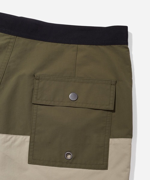 Saturdays NYC(サタデーズ ニューヨークシティ )の「Ennis Boardshort(水着・メンズ・ブラック/オリーブ・34/32/30/31/33/28/29)」の7枚目の写真