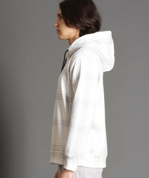 MONSIEUR NICOLE(ムッシュニコル)の「【canal deux Luxe】チェック柄 ダンボールニットフーディ(パーカー・メンズ・ホワイト/ブラック・MEDIUM/X-LARGE/LARGE)」の4枚目の写真