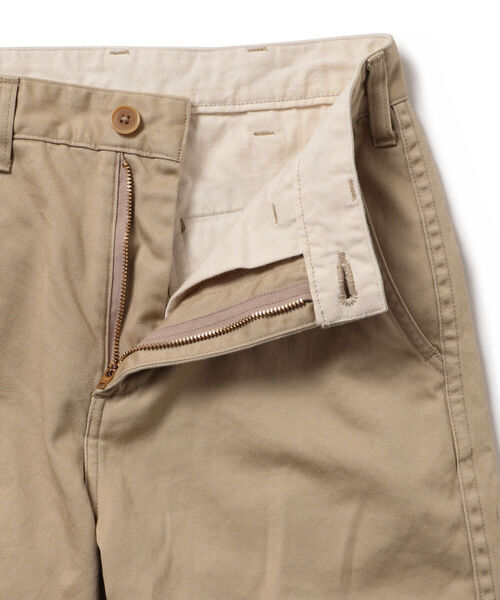 BEAMS LIGHTS（ビームスライツ）の「BEAMS LIGHTS / コットン チノパンツ（チノパンツ・メンズ・アイボリー/ベージュ系その他・1/2/0/4/3）」の4枚目の写真