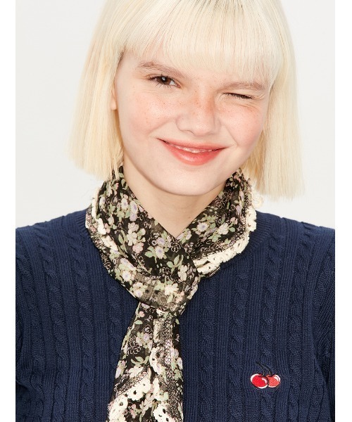 KIRSH(キルシー)の「A'GEM/9 × .kom『KIRSH/キルシー』SMALL CHERRY ROUND KNIT/スモールチェリー クロップド丈 ラウンドニットソー(ニット/セーター・レディース・ネイビー/グレー/グリーン・FREE)」の3枚目の写真