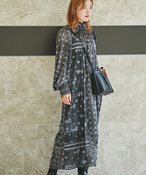 ROSE BUD(ローズバッド)の「キルトプリントワンピース(ワンピース・レディース・ブラック/レッド・ONE SIZE)」の2枚目の写真