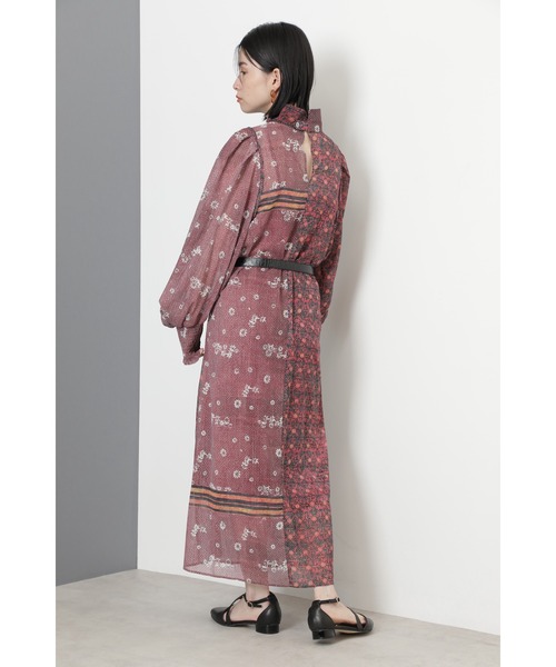 ROSE BUD(ローズバッド)の「キルトプリントワンピース(ワンピース・レディース・ブラック/レッド・ONE SIZE)」の9枚目の写真