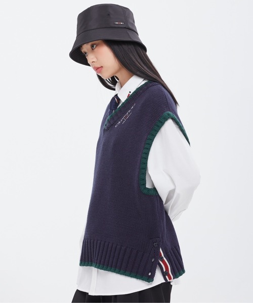 ROMANTIC CROWN(ロマンティッククラウン)の「【ROMANTIC CROWN】SIDE BUTTON VEST / ロマンティッククラウン サイドボタン プレッピー ベスト(ベスト・メンズ・ネイビー/オートミール・SMALL/MEDIUM/LARGE)」の11枚目の写真