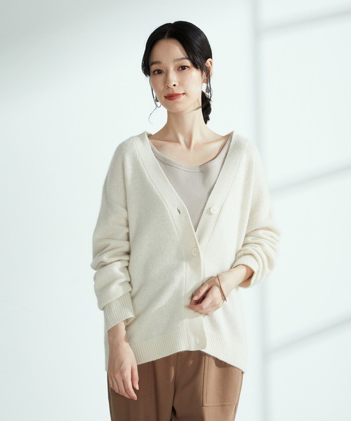 ONIGIRI（オニギリ）の「ラクーン混　ニットカーディガン（カーディガン/ボレロ・レディース・ベージュ/ブラウン/ターコイズブルー・FREE）」の2枚目の写真