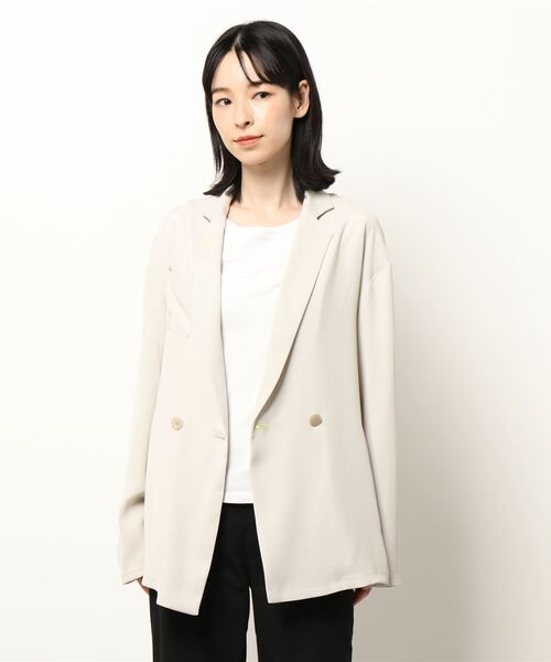 Q（キュー）の「ダブルブレストリラックスジャケット（テーラードジャケット・レディース・ブラック/ベージュ・MEDIUM）」の5枚目の写真
