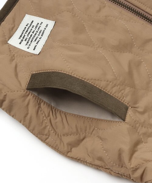 BREEZE（ブリーズ）の「リバーシブルキルトジャケット（ノーカラージャケット・キッズ・ベージュ/カーキ/レインボー・100/110/120/130/140/90/150）」の15枚目の写真