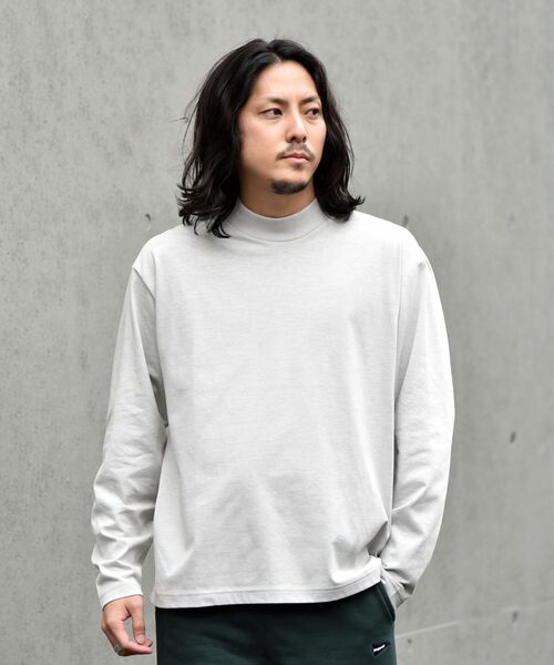 SHIPS（シップス）の「SHIPS: SHELTECH Warm(R) モックネック ロングスリーブTシャツ (ロンT)（Tシャツ/カットソー・メンズ・グレー/オリーブ・SMALL/MEDIUM/LARGE/X-LARGE）」の7枚目の写真