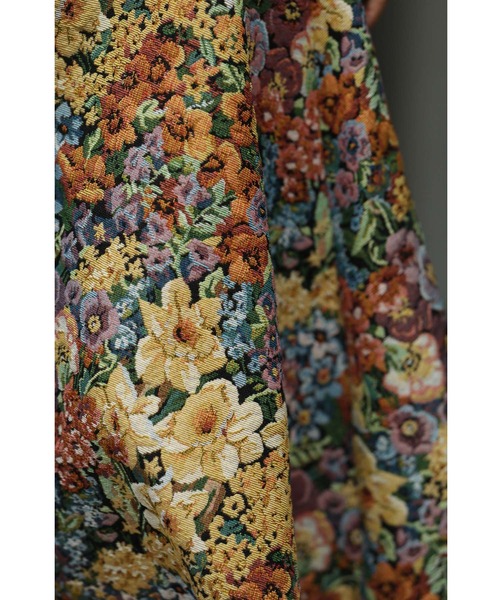 cawaii（カワイイ）の「クラシカルな花世界を纏うジャガード織りロングスカート（スカート・レディース・マルチ・FREE）」の7枚目の写真