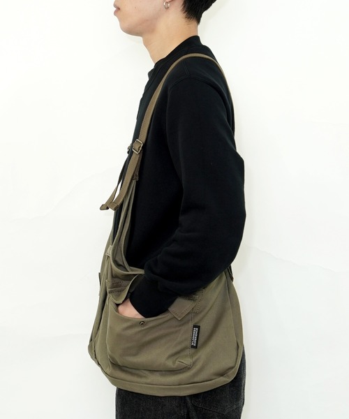 WILDERNESS EXPERIENCE（ウィルダネスエクスペリエンス）の「WILDERNESS EXPERIENCE ウィルダネス エクスペリエンス STORAGE BAG VEST（ベスト・メンズ・ブラック/ベージュ/インディゴブルー・FREE）」の9枚目の写真