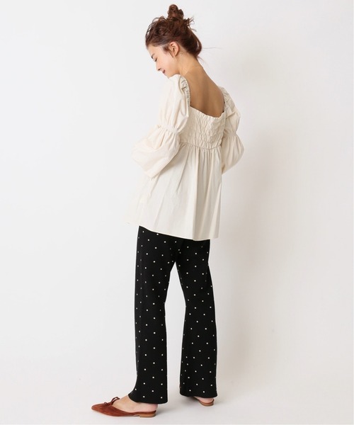 U by SPICK&SPAN（ユーバイスピックアンドスパン）の「スクエアネック 