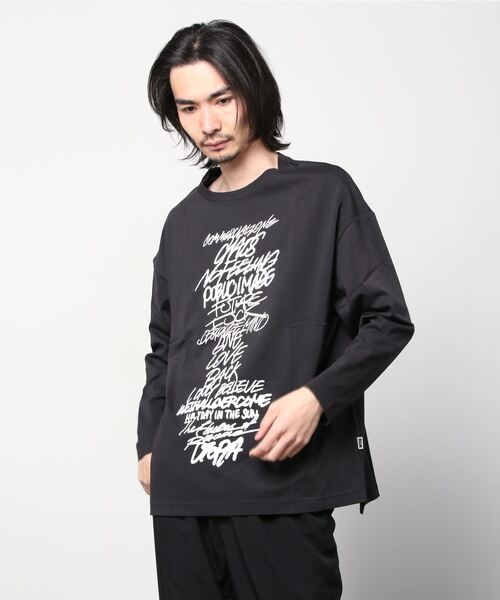 MYne（マイン）の「【MYne】Rakugaki Printed Long Sleeve T-shirt（Tシャツ/カットソー・メンズ・イエロー/カーキ/ブラック・M/S/L）」の2枚目の写真