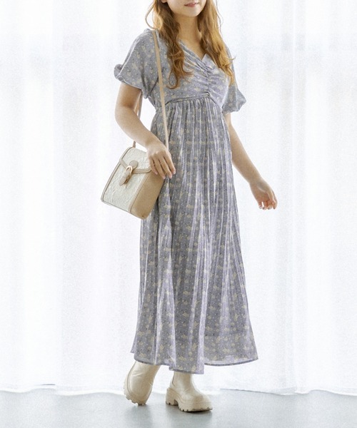 OLIVE des OLIVE(オリーブデオリーブ)の「バルーン袖プリーツワンピース(ワンピース・レディース・オフホワイト/ブルー/ブラック・FREE)」の12枚目の写真