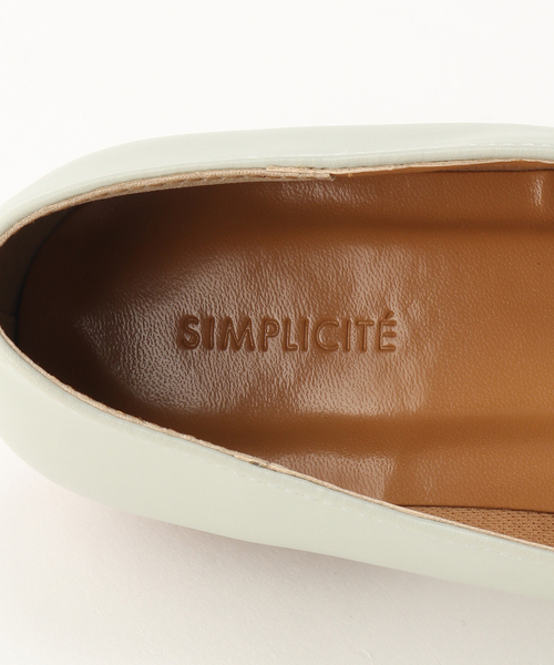 Simplicite（サンプリシテ）の「Vカットフラットシューズ（スリッポン・レディース・チャコールグレー/ブラック/グリーン・SMALL/MEDIUM/LARGE）」の7枚目の写真